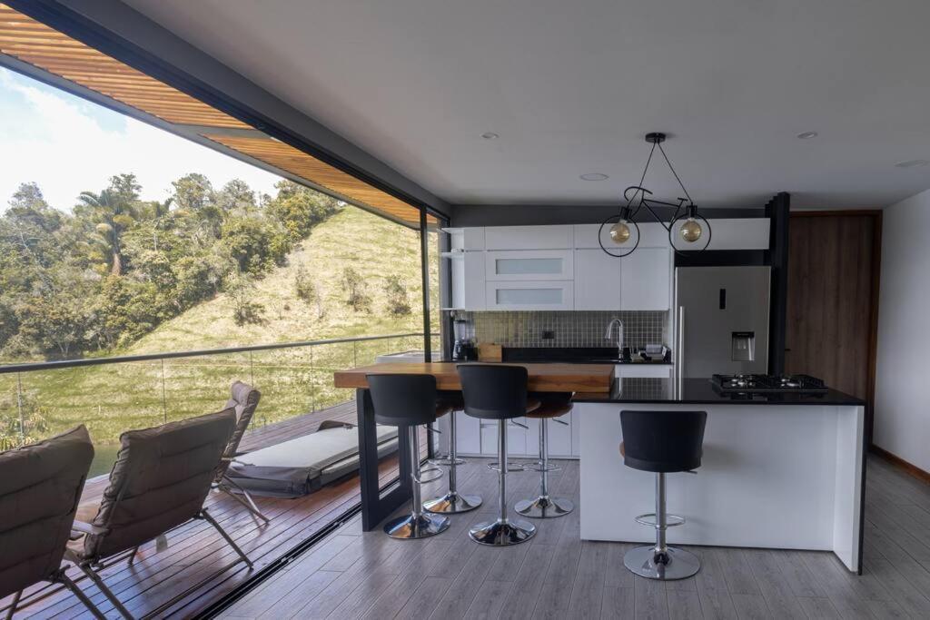 Sky House Cabana Guatape La Pradera  Extérieur photo